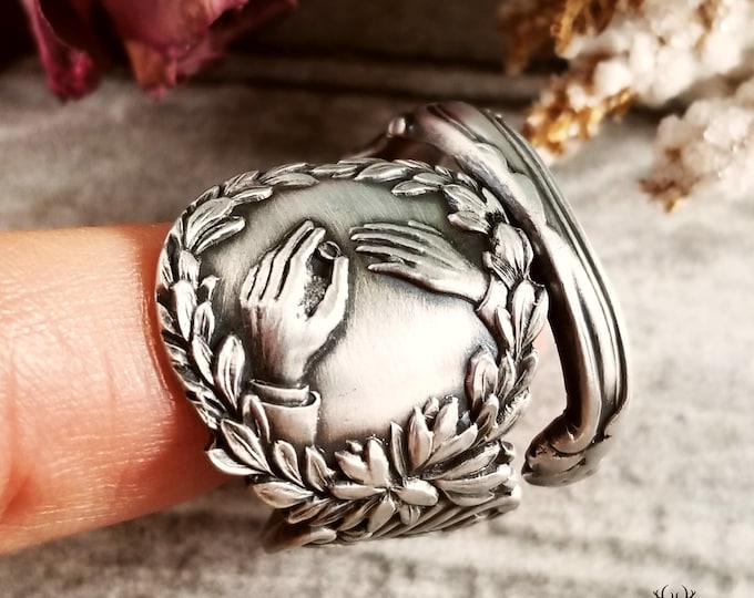 Sterling Marriage Ring, Spiral Laurel Hands Ring, Vintage Union Ring, Sterling Silver Spoon Ring, Silver Spiral Anniversary Ring, 1955