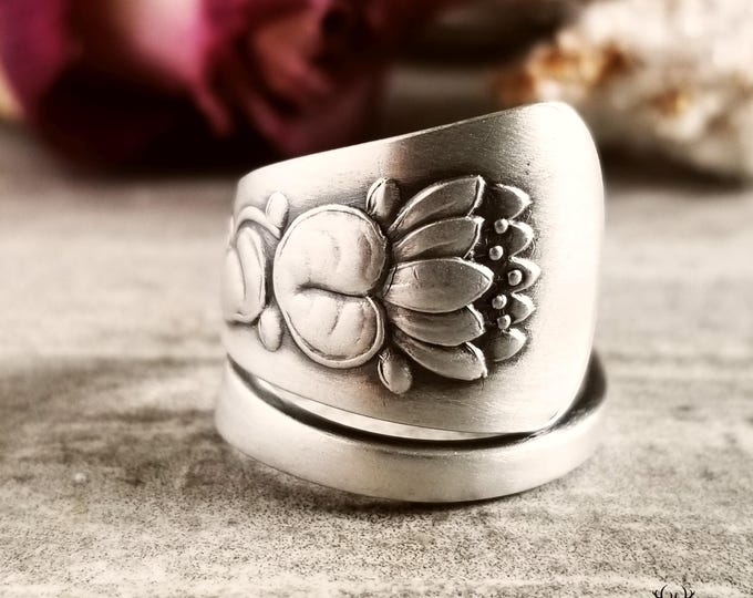 Sterling Sacred Lotus Ring, Waterlily Bloom Ring, Vintage Floral Ring, Vintage Flower Wrap Ring, Antique Sterling Silver Flower Ring, 1822