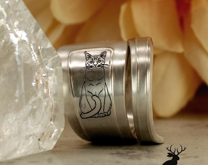 Sterling Silver Feline Wrap Ring, Unique Engraved Cat Ring, Elegant Neko Ring, Antique Sterling Silver Victorian Grimalkin Spoon Ring, 5027