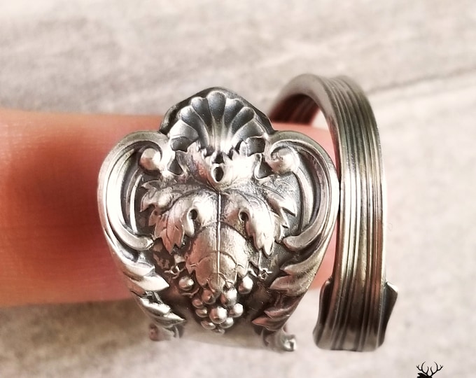 Sterling Grape Ring, Silver Spoon Ring, Grape Vine Ring, Vintage Spoon Ring Jewelry, Grape Spoon Ring, Art Nouveau Grape, Wine Lover, 955