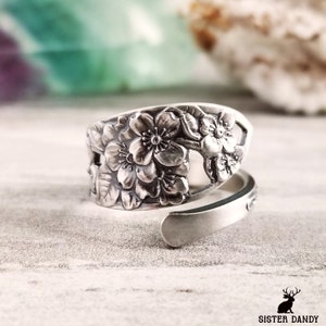 Dogwood Flower Spoon Ring, Sterling Flower Ring, Womens Floral Ring, Unique Silver Flower Ring, Vintage Womens Ring, Art Nouveau Ring, 530