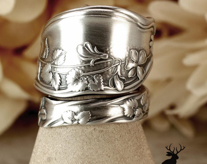 Stunning Wild Flower Bloom Ring, Sterling Foliage Ring, Vintage Spring Blossom Ring, Art Nouveau Sterling Silver Botanical Spoon Ring, 2441B