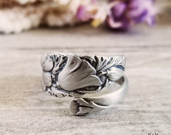 Dainty Wild Poppy Silver Spoon Ring, Small Floral Sterling Ring, Wildflower Vintage Spoon Ring, Vintage Sterling Flower Spoon Ring, 875