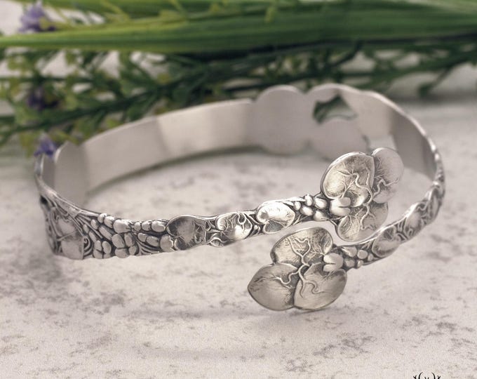 Sterling Silver Botanical Floral Bloom Bracelet, Antique Silver Flowers & Foliage Bracelet, Nature Inspired Botanical Bracelet, 1299BR