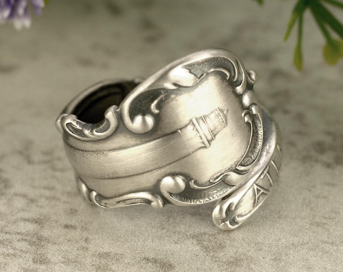Vintage Lighthouse Ring, Atlantic City Lighthouse Ring, Nautical Ring, Sterling Beacon Ring, Vintage Beach Ring, Sterling Wrap Ring, 2216