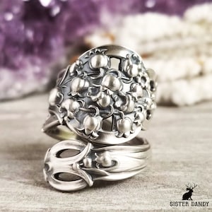 Lily of the Valley Sterling Wrap Ring, Silver Vintage Floral Ring, Spring Lily Spiral Ring, Antique Silver Floral Bloom Spoon Ring, 323