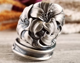 Silver Lily Spoon Ring, Art Nouveau Lily Ring, Antique Floral Sterling Silver Spoon Ring, Vintage Flower Spoon Ring, Boho Floral Ring, 169