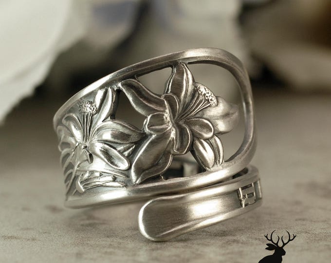 Columbine Flower Ring, Vintage Sterling Denver Ring, Colorado Flower Wrap Ring, Floral Spoon Jewelry, Sterling Silver Spoon Ring, 1551B