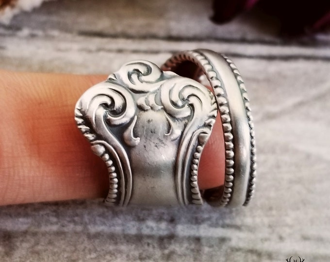 Victorian Rococo Wrap Ring, Antique Elegant Sterling Spiral Ring, Unique Antique Bohemian Jewelry, Sterling Silver Boho Spoon Ring, 1686