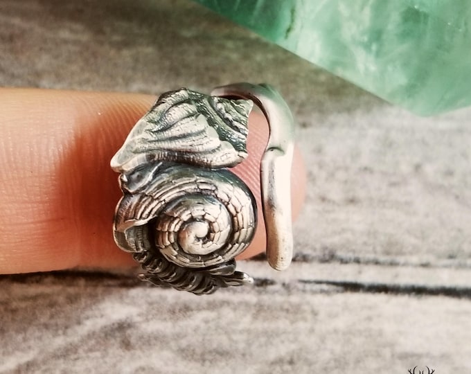 Dainty Sterling Silver Sea Shell Ring, Unique Seashell Jewelry, Sealife Wrap Ring,  Beach Ring, Ocean Spoon Ring, Vintage Island Ring, 2026