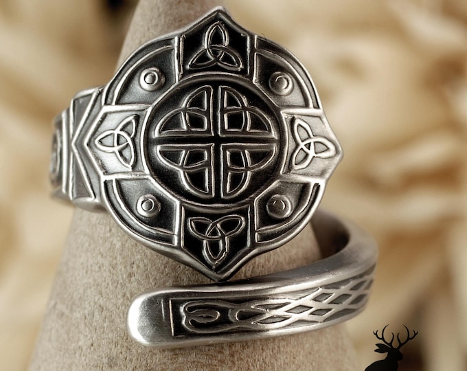 Dainty Celtic Wrap Ring, Sterling Silver Irish Spiral Ring, Silver Celtic Knot Ring, Vintage Celtic Weave Ring, 925 Silver Spoon Ring, 2281