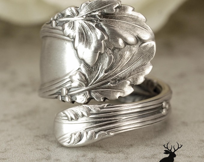 Botanical Sterling Silver Wrap Ring, Nature Inspired Ring, Dainty Oak Leaf Ring, Antique Nature Inspired Spoon Ring, Spiral Leaf Ring, 1708D
