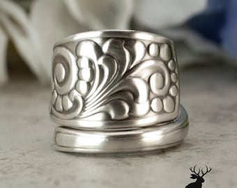 Austin and Prescott Sterling Spoon Ring, Wide Art Nouveau Scroll Wrap Ring, Antique Silver Statement Jewelry, 2410