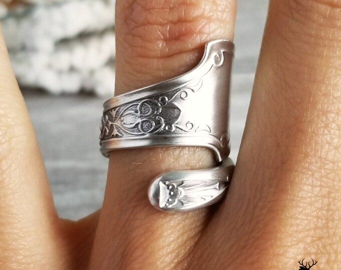 Victorian Sterling Wrap Ring, Sterling Spiral Ring, Rococo Vintage Spoon Ring, Antique Spoon Jewelry, Sterling Silver Boho Spoon Ring, 1369