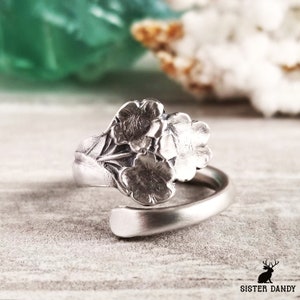 Petite Forget-Me-Not Flower Ring, Floral Bridal Ring, Bridesmaid Flower Ring, Forget-Me-Not Jewelry, Unique Art Nouveau Style Ring, 747B