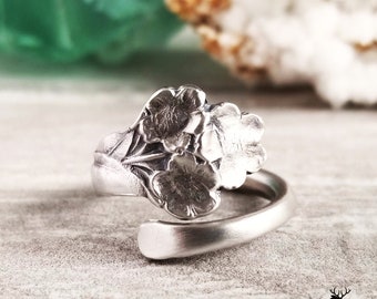 Petite Forget-Me-Not Flower Ring, Floral Bridal Ring, Bridesmaid Flower Ring, Forget-Me-Not Jewelry, Unique Art Nouveau Style Ring, 747B