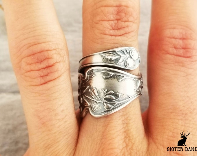 Columbine Flower Wrap Ring, Vintage Gardeners Ring, Flower Bloom Ring, Vintage Botanical Jewelry, Sterling Silver Spoon Ring, 238