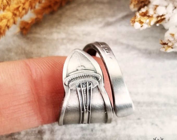 Seattle Space Needle Ring, Seattle Washington Souvenir Ring, Sterling Spoon Ring, Vintage Spoon Ring,  Washington Sterling Ring Gift, 1479