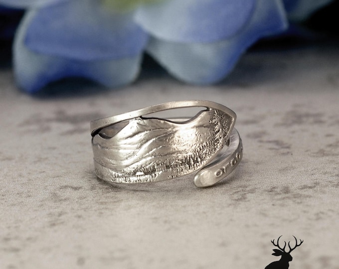 Dainty Colorado Mountain 925 Sterling Spoon Ring, Estes Park Souvenir Jewelry, Longs Peak and Mt Meeker Wrap Ring, 2511