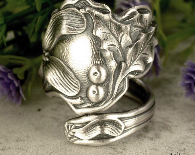 Elegant Sterling Holly Ring, Mistletoe Bloom Ring, Christmas Glee Silver Ring, Plant Wrap Ring, Art Nouveau Holly Sterling Spoon Ring, 2221