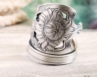 Chrysanthemum Sterling Silver Ring, Art Nouveau Sterling Spoon Ring, Antique Flower Spoon Ring, Flower Spoon Ring, Floral Spoon Jewelry 1795