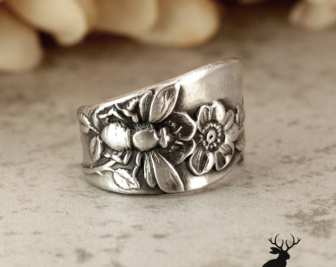 Sterling Bee and Wildflower Wrap Ring, Meadow Bee and Blossom Ring, Unique 925 Sterling Silver Spring Pollinator on Bloom Spoon Ring, 2261