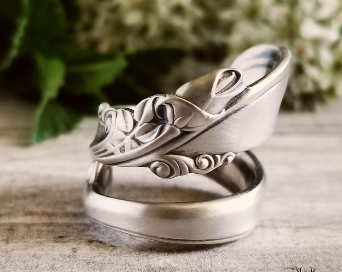 Elegant Antique Victorian Sterling Ring, Vintage Swirl Ring, Sterling Spiral Ring, Unique Sterling Silver Spoon Ring, Boho Ring, Gift, 2061