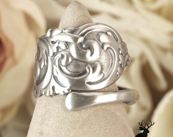 Elegant Swirl Ring, Sterling Silver Wrap Ring, Scroll Spiral Ring, Vintage Swirl Ring, Silver Flourish Ring, Art Nouveau Spoon Ring, 2476