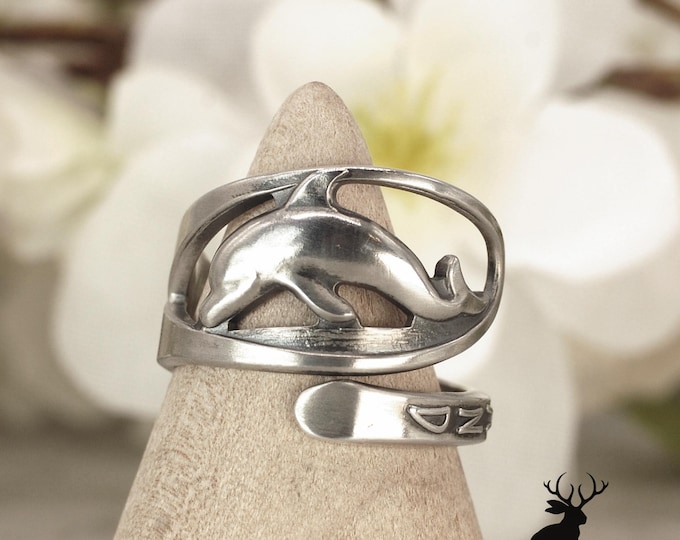 Sterling Silver Dolphin Ring, Marineland Ring, Porpus Ring, Sterling Ocean Ring, Vintage Beach Ring, Sterling Silver Souvenir Ring, 2316