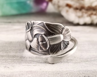 Silver Daffodil Bloom Ring, Floral Sterling Silver Wrap Ring, Vintage Spoon Ring, Silver Spoon Ring, Floral Ring, Antique Flower Ring, 1292