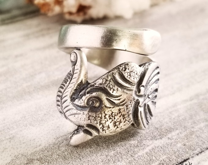 Elephant Ring, Sterling Silver Spoon Ring, Vintage Elephant Jewelry, Portland Oregon Souvenir Spoon, Antique Elephant Family Ring,  1129