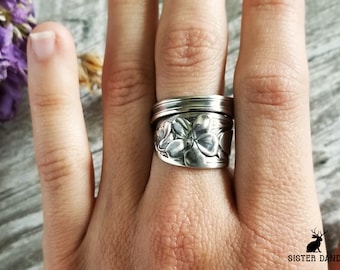 Violet Blossom Sterling Wrap Ring, Vintage Floral Silver Spiral Ring, Sterling Silver Botanical Ring, Antique Violet Spoon Ring, 913