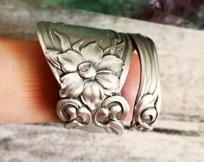 Handmade Daffodil Ring, Elegant Narcissus Ring, Vintage Spring Floral Bloom Ring, Silver Spoon Ring, Floral Ring, Antique Flower Ring, 1857