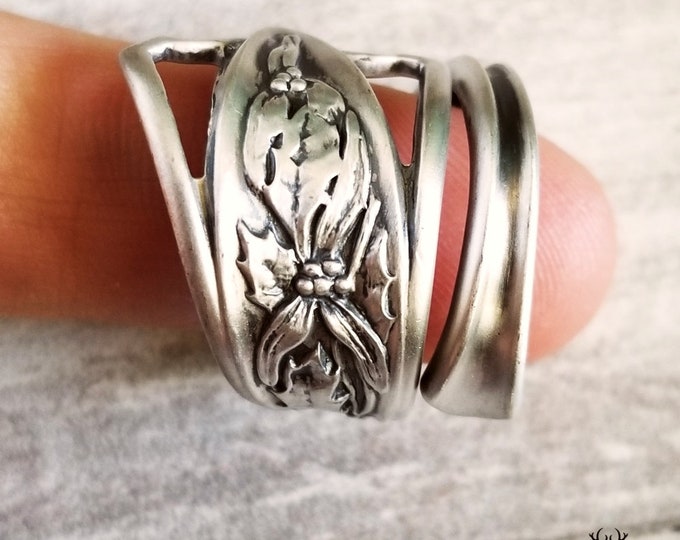 Holly Silver Ring, Mistletoe Wrap Ring, Antique Christmas Silver Ring, Plant Spoon Ring, Art Nouveau Holly Sterling Spoon Ring, 1026