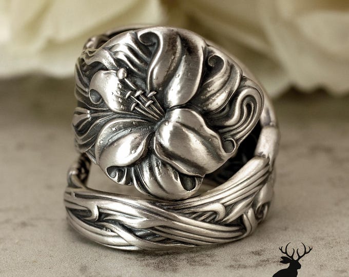 Elegant Tiger Lily Ring, Sterling Silver Lily Ring, Stargazer Lily, Frontenac Victorian Era Ring, Antique Sterling Silver Spoon Ring, 173C