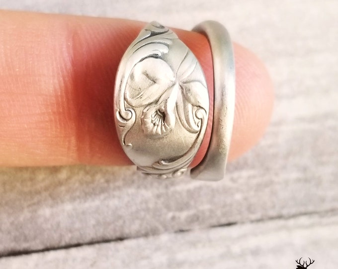 Petite Orchid Sterling Spoon Ring, Antique Floral Spoon Ring, Vintage Spoon Ring, Vintage Spoon Jewelry, Unique Flower Silver Spoon Ring 865