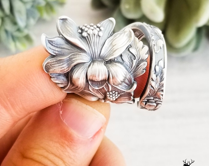 Tropical Flower Wrap Ring, Silver Spiral Flora Ring, Hibiscus Ring, Vintage Spoon Jewelry, Antique Sterling Silver Spoon Ring, 166