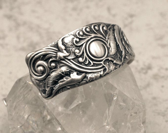 Sterling Silver Botanical Floral Bloom Bracelet, Antique Silver Flowers & Foliage Bracelet, Nature-Inspired Victorian Bracelet, 205BR