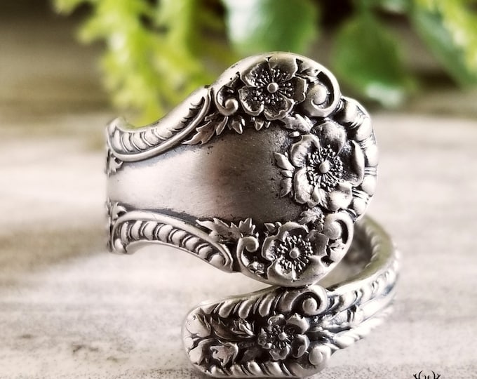 Dainty Buttercup Sterling Silver Ring, Vintage Silver Rose Flower Ring, Wildflower Sterling Wrap Ring, Antique Floral Spoon Ring, 316B