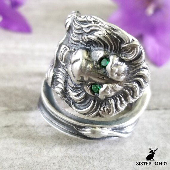 Sterling Lion With Emerald Eyes, Lion Sterling Spoon Ring  display picture 2