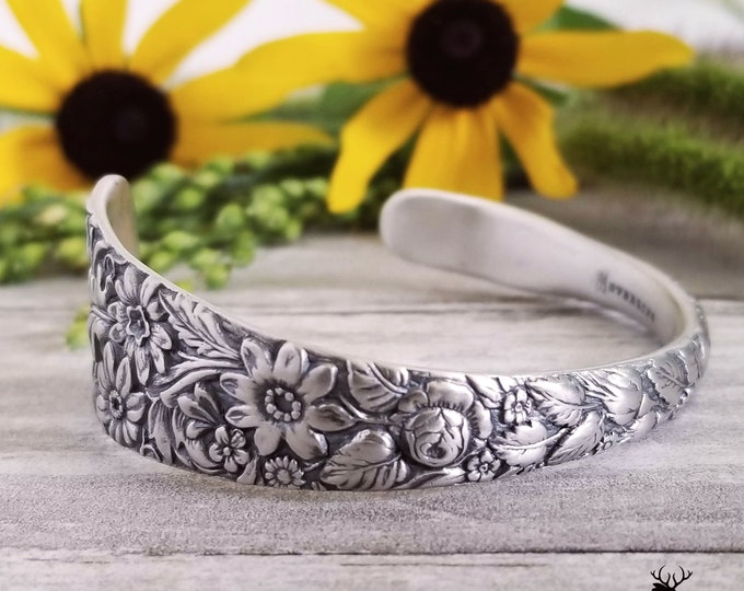 Flower Bouquet Sterling Spoon Bracelet, Vintage Floral Spoon Bracelet, Vintage Spoon Jewelry, Antique Sterling Silver Spoon Bracelet, 889BR