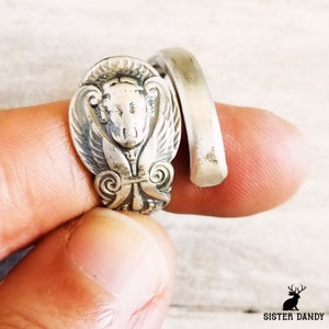 Egyptian Revival Sterling Wrap Ring, Vintage Egyptian Spiral Ring, Sterling Egypt Ring, Vintage Figural Spoon Ring, Vintage Jewelry, 1126
