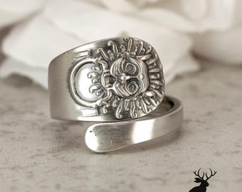 Victorian Lion Sterling Wrap Ring, Cooper Brothers Roman Lion Mask Ring, Bohemian Feline Ring, Antique Lion Sterling Silver Spoon Ring, 1005