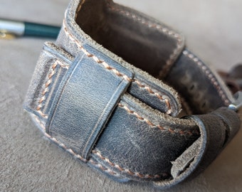 Genuine Soft Leather Handmade Bund Strap/ Watch Band  Vintage Style Cuff  22 24 26mm