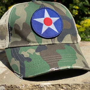 Boné do Corpo Aéreo do Exército, Patch Retro Meatball e Camuflagem SnapBack Desgastada, por Concord & Lex