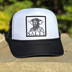 Salty Blackbeard Pirate Trucker Skumhatt från Concord & Lex