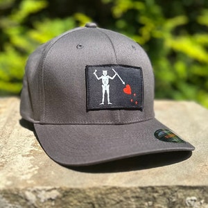 XXL Dark Grey Flexfit Blackbeard Pirate Flag Patch Hat by Concord & Lex