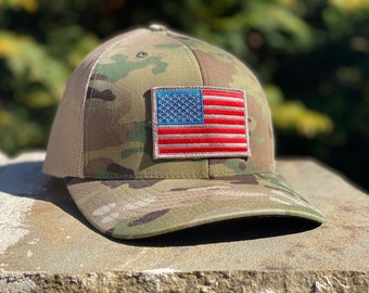 アメリカ国旗刺繍アイロンパッチ調節可能なアーバンカモトラッカー