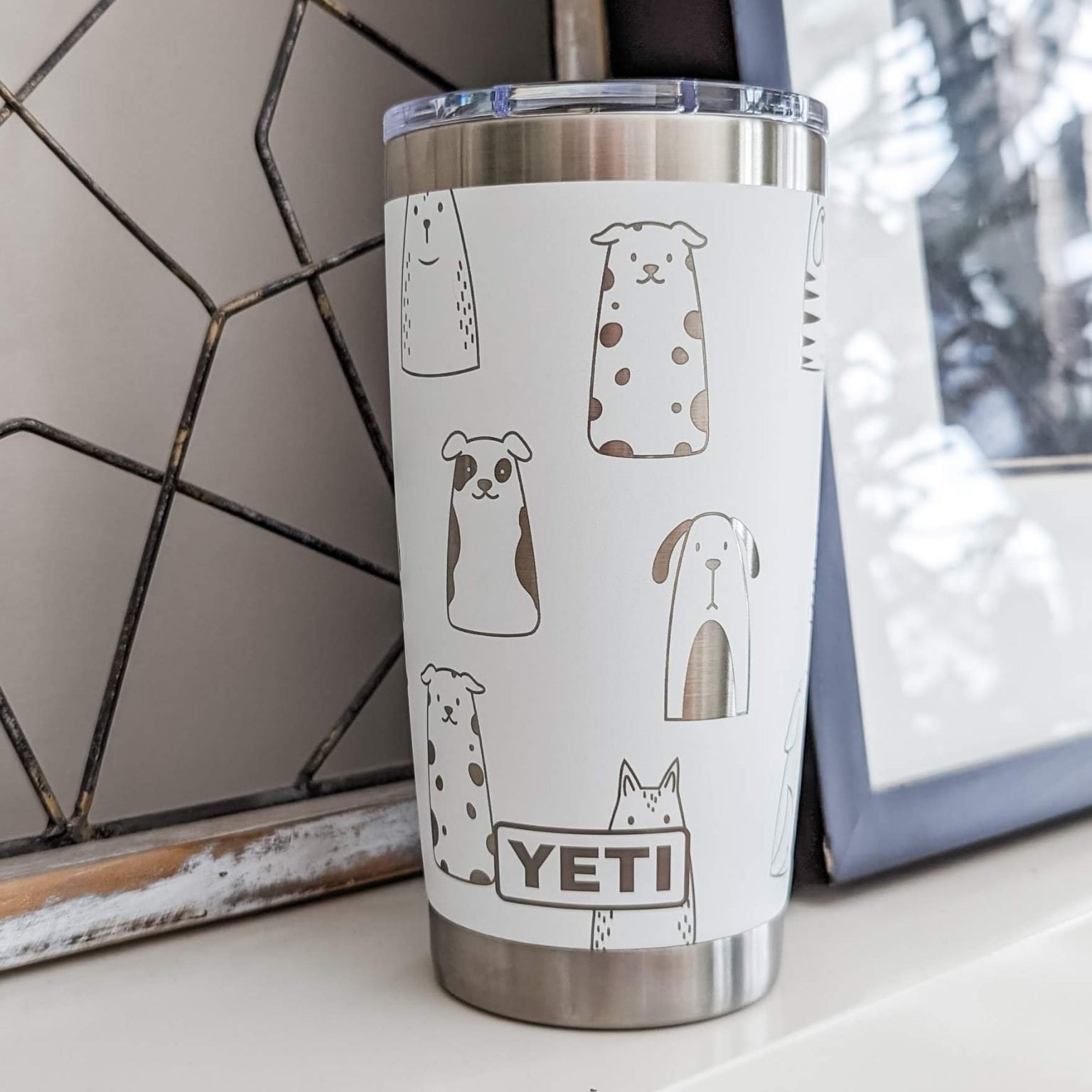 YETI RAMBLER TUMBLER YGS WHITE 20OZ