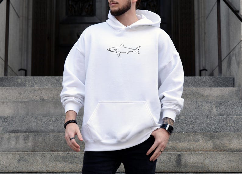Sudadera con capucha de tiburón tigre, sudadera con capucha de vida marina, sudadera con capucha de tiburón, regalo para amantes de los tiburones, amantes de los animales únicos, suéter de tiburón bebé, sudadera con capucha de respeto a los lugareños imagen 4